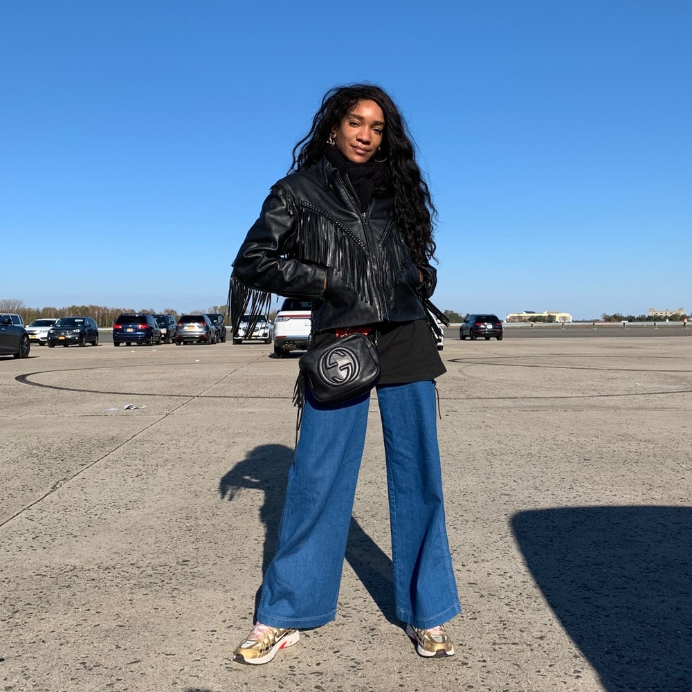 Meet your Posher, Elyse